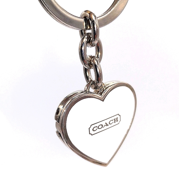 Vintage COACH Signature Silver White Heart Locket Purse Charm Keychain FOB #1657 - Picture 3 of 7